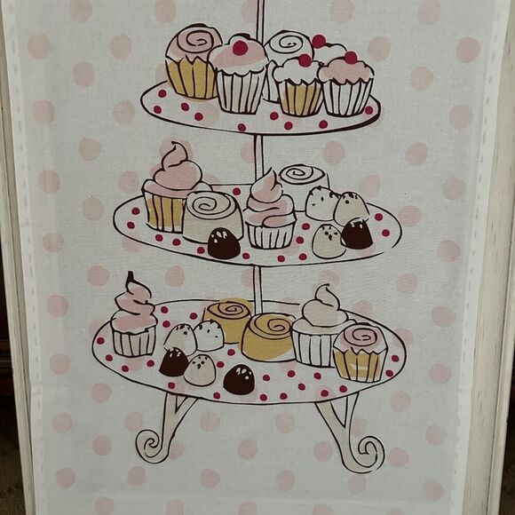 Sur La Table Embroidered Appliqué Dessert themed Tea Towel set of 2 NWOT - Picture 5 of 11